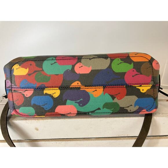 DOONEY & BOURKE MEDUM COATED CANVAS MULIT DUCK CROSSBODY BAG - Picture 7 of 16